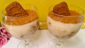 only 3 ingredients, Christmas dessert in 5 minutes, no baking, no eggs, no cream !You will be amazed