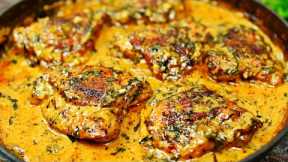 Creamy Garlic Chicken Recipe - Easy Baked Chicken in Creamy Garlic Sauce