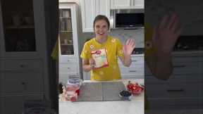 DON’T miss out on this EASY cake!!! #easycake #food #cookingchannel #desserts #recipe #cookingshow