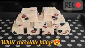 White Chocolate Fudge Recipe with Cranberries 😍