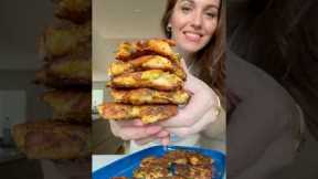I lose weight eating these 5 Ingredient Chicken Broccoli Feta Fritters #lowcarb #shorts